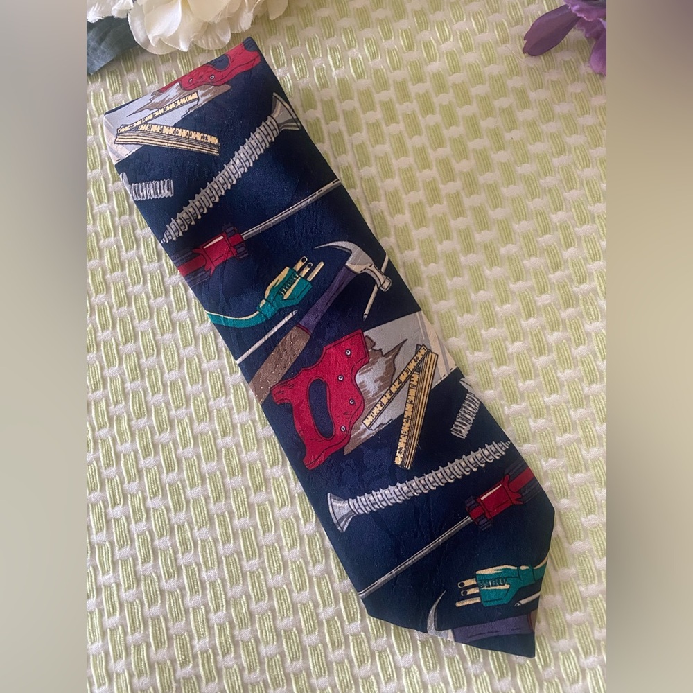 🪚🔨Tool Time Home Improvement Tie🔨🪚